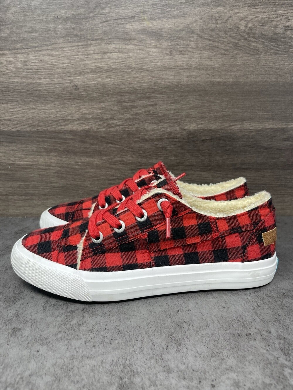 Blowfish Malibu Play Buffalo Plaid Size 9 Womens Red Black Faux Fur Sneakers